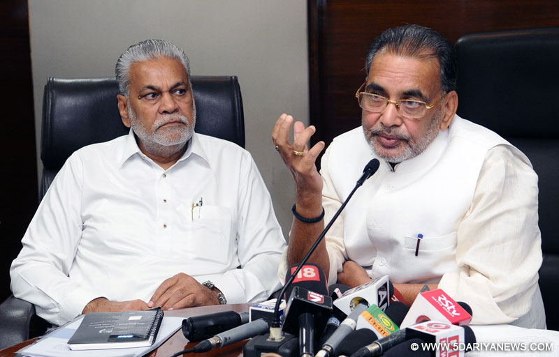 The Union Minister for Agriculture and Farmers Welfare, Shri Radha Mohan Singh holding the curtain raiser press conference on the 6th BRICS Agriculture and Agrarian Development Ministers’ Meeting, in New Delhi on September 22, 2016. The Minister of State for Agriculture & Farmers Welfare and Panchayati Raj, Shri Parshottam Rupala is also seen.