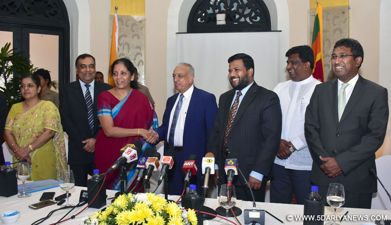 The Minister of State for Commerce & Industry (Independent Charge), Smt. Nirmala Sitharaman and the Minister of Development Strategies and International Trade of Sri Lanka, Mr. Malik Samarawickrama at the bilateral meeting, in Colombo, Sri Lanka on September 27, 2016.	