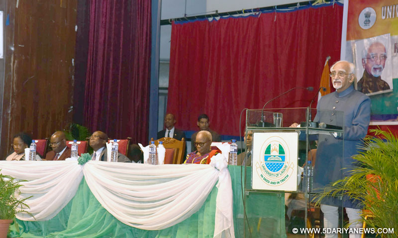 The Vice President, Shri M. Hamid Ansari delivering the lecture at the University of Lagos, in Lagos, Nigeria on September 29, 2016. The Vice Chancellor of the University of Lagos, Prof. Rahamon A. Bello and the Acting Governor of Lagos, Dr. Mrs. Oluranti Adebule are also seen.