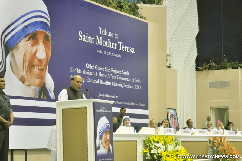 The Union Home Minister, Shri Rajnath Singh addressing at the celebration to commemorate the Canonization of Saint Mother Teresa, in New Delhi on October 19, 2016.