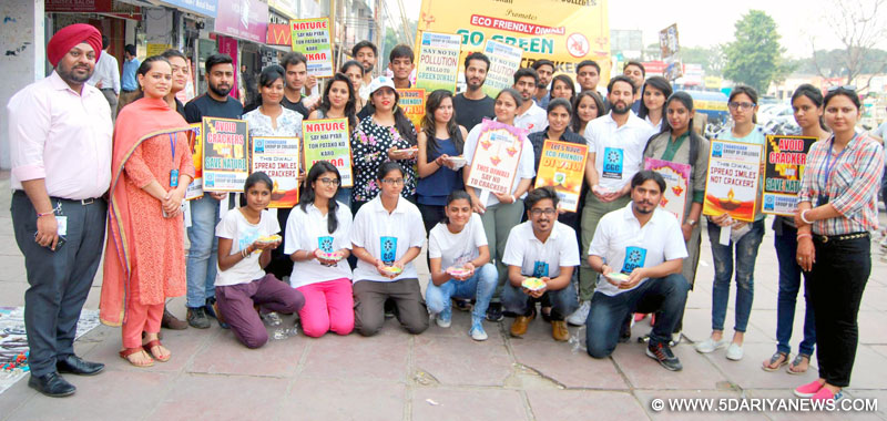 CGC Jhanjeri organized go green act to save environment against pollution on the eve of Di