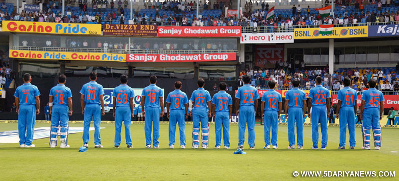 India cricketers wear mothers