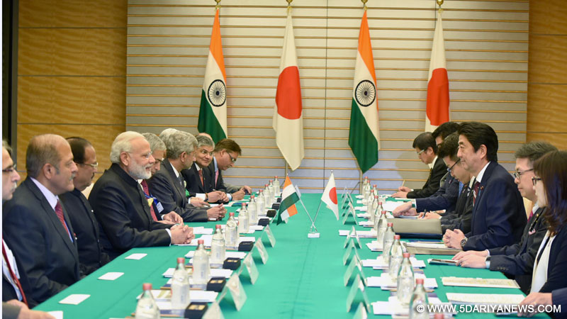 The Prime Minister, Shri Narendra Modi with the Prime Minister of Japan, Mr. Shinzo Abe, at Kantei (Japan Prime Minister’s Official Residence), in Tokyo, Japan on November 11, 2016. 