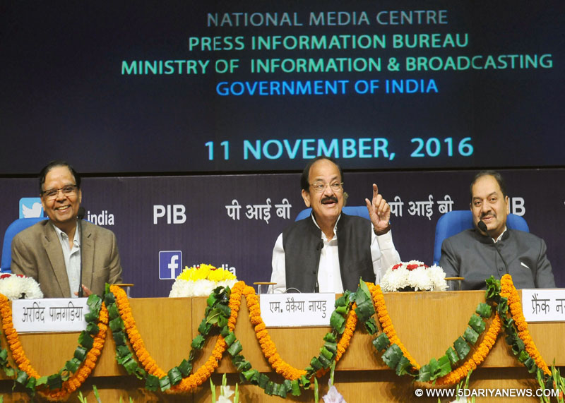 The Union Minister for Urban Development, Housing & Urban Poverty Alleviation and Information & Broadcasting, Shri M. Venkaiah Naidu addressing the Economic Editors’ Conference-2016, organised by the Press Information Bureau, in New Delhi on November 11, 2016.