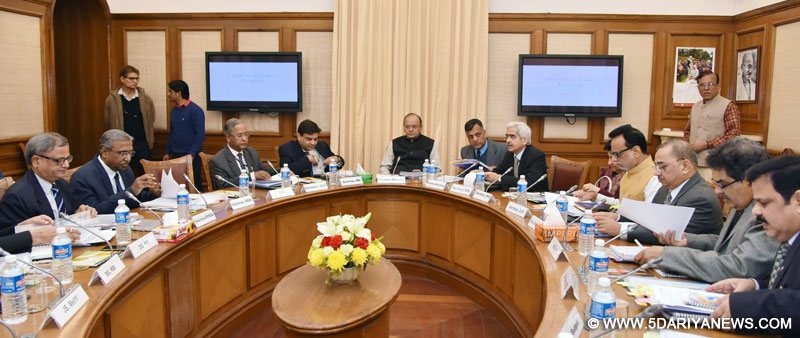 The Union Minister for Finance and Corporate Affairs, Shri Arun Jaitley chairing the 16th FSDC Meeting, in New Delhi on January 05, 2016.