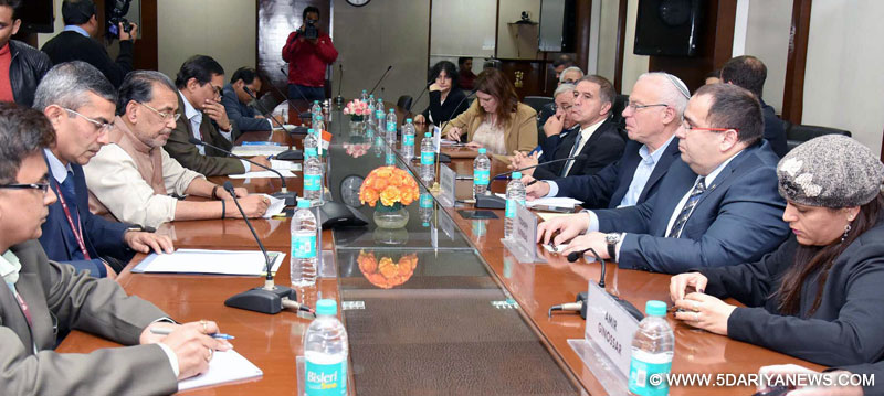 The Union Minister for Agriculture and Farmers Welfare, Shri Radha Mohan Singh in a meeting with the Minister of Agriculture & Rural Development of Israel, Mr. Uri Yehuda Ariel Hacohen, in New Delhi on January 11, 2017.