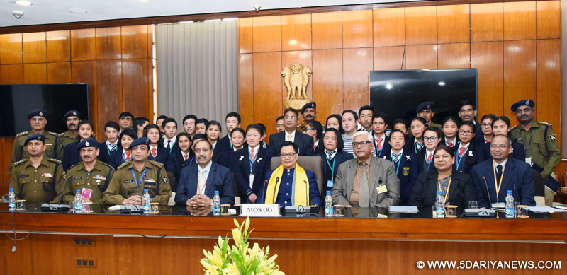 The Minister of State for Home Affairs, Shri Kiren Rijiju in a group photograph with the children from Sikkim, on excursion tour being organised by Indo-Tibetan Border Police (ITBP) under the civic action programme, in New Delhi on January 18, 2017. The DG, ITBP, Shri Krishna Chaudhary is also seen.