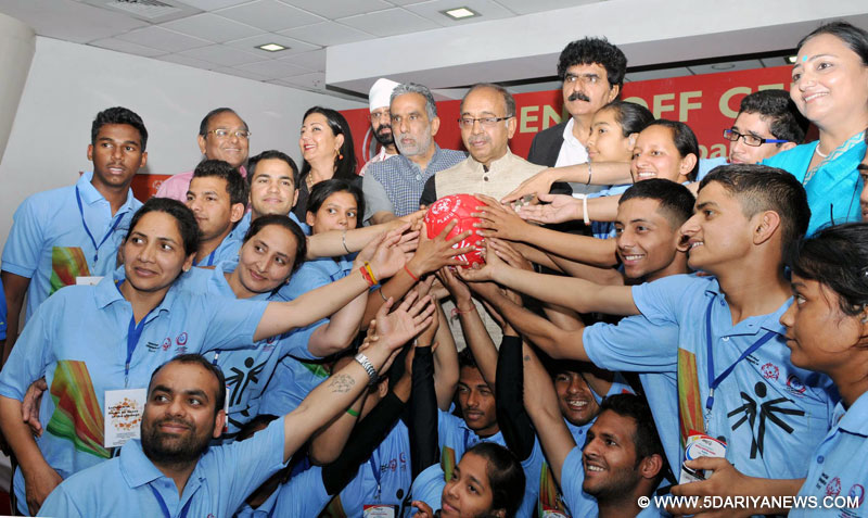 Vijay Goel at the send-off ceremony for the team of Special Olympics Bharat for participation in World Winter Games 2017 in Austria, in New Delhi on March 10, 2017. The Minister of State for Social Justice & Empowerment, Shri Krishan Pal is also seen.