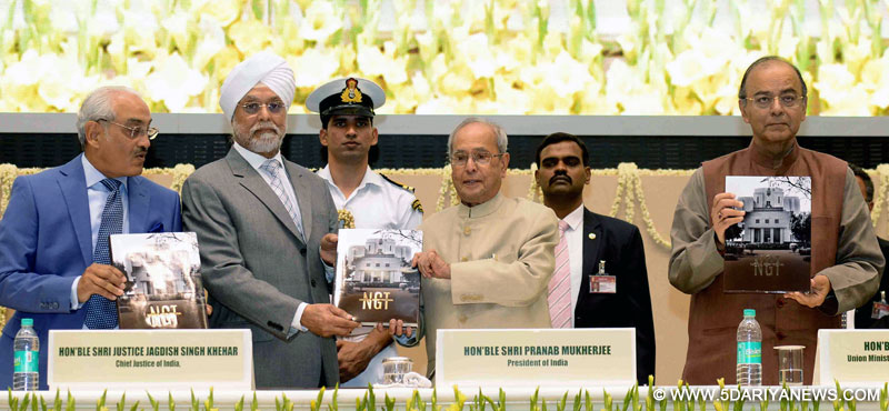 The President, Shri Pranab Mukherjee at the inauguration of the ‘World Conference on Environment’, organised by the National Green Tribunal, in New Delhi on March 25, 2017. The Union Minister for Finance, Corporate Affairs and Defence, Shri Arun Jaitley and the Chief Justice of India, Shri Justice J.S. Khehar are also seen.