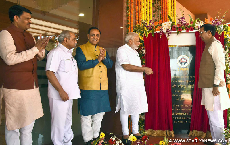 The Prime Minister, Shri Narendra Modi inaugurating the fully automatic Cattle Feed Plant of SUMUL Dairy, in Bajipura, Gujarat on April 17, 2017.	The Chief Minister of Gujarat, Shri Vijay Rupani, the Deputy Chief Minister of Gujarat, Shri Nitinbhai Patel and other dignitaries are also seen.