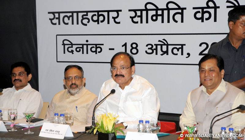 The Union Minister for Urban Development, Housing & Urban Poverty Alleviation and Information & Broadcasting, Shri M. Venkaiah Naidu addressing at the Joint Hindi Advisory Committee (Hindi Salahkari Samithi) meeting of the Chief Ministers of Eight North Eastern States (including Sikkim) and Chief Secretaries of Eight States, in Guwahati on April 18, 2017. The Chief Minister of Assam, Shri Sarbananda Sonowal and the Secretary, Ministry of Urban Development, Shri Rajiv Gauba are also seen.