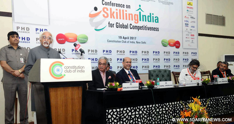  The Vice President, Shri M. Hamid Ansari addressing the National Conference on ‘Skilling India for Global Competiveness’, in New Delhi on April 19, 2017.