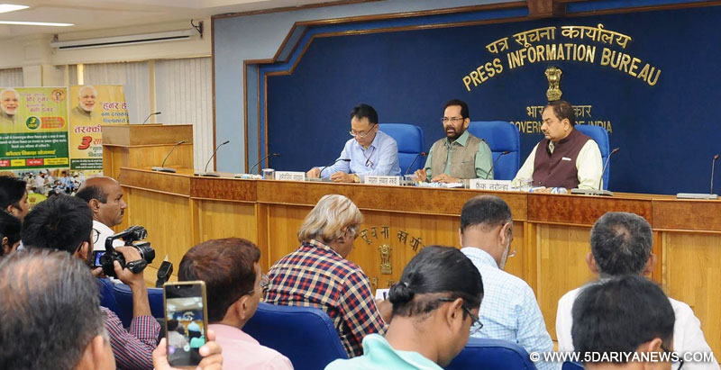 The Minister of State for Minority Affairs (Independent Charge) and Parliamentary Affairs, Shri Mukhtar Abbas Naqvi addressing a press conference on the achievements of the Ministry of Minority Affairs, during 3 years of NDA Government, in New Delhi on May 11, 2017. 