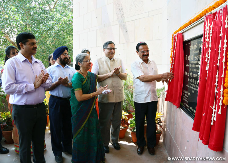 The Union Minister for Statistics and Programme Implementation, Shri D.V. Sadananda Gowda inaugurating the new office building of the National Sample Survey Office (NSSO), Ministry of Statistics & Programme Implementation, in Shahdara, Delhi on May 30, 2017.