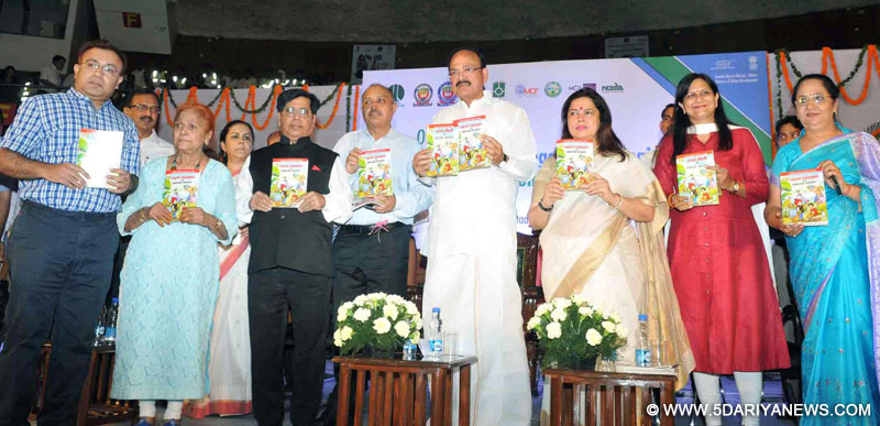  The Union Minister for Urban Development, Housing & Urban Poverty Alleviation and Information & Broadcasting, Shri M. Venkaiah Naidu releasing the booklet, at the launch of ‘Segregation of Municipal Waste at Source Initiative for National Capital Region’, on the occasion of the “World Environment Day”, in New Delhi on June 05, 2017. 