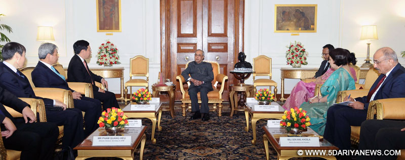 The Deputy Prime Minister and Minister of Foreign Affairs of the Socialist Republic of Vietnam, Mr. Pham Binh Minh calling on the President, Shri Pranab Mukherjee, at Rashtrapati Bhavan, in New Delhi on July 04, 2017.