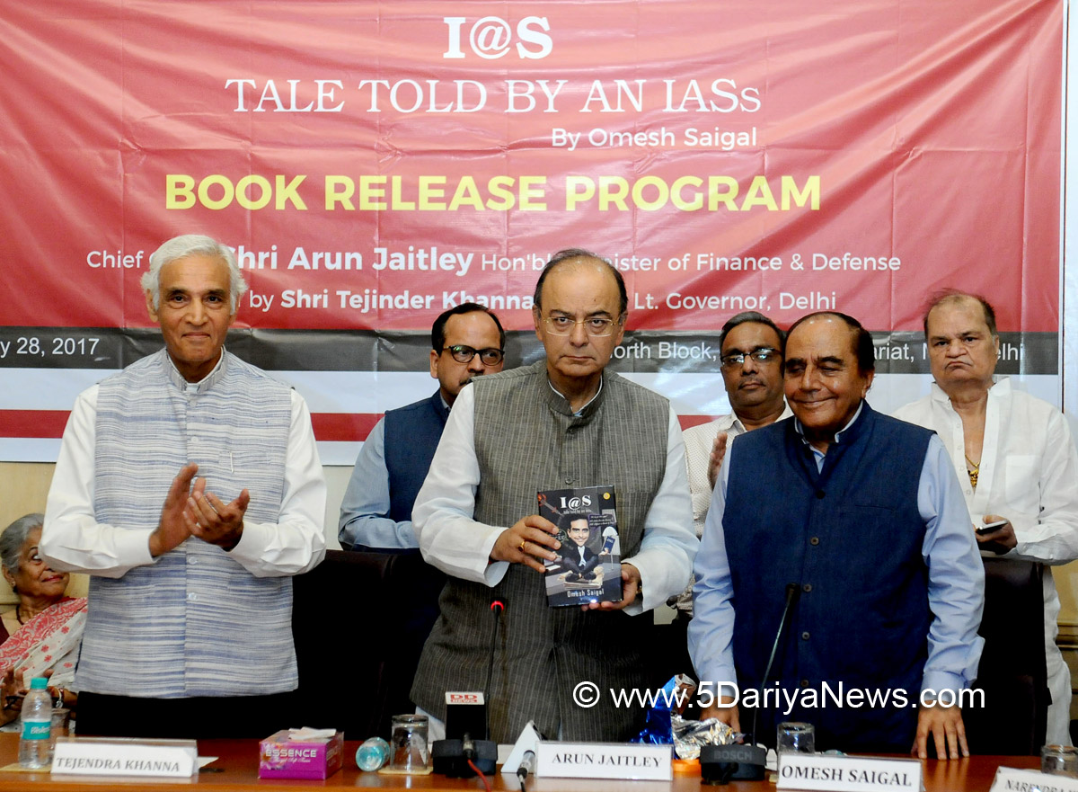 The Union Minister for Finance, Corporate Affairs and Defence, Shri Arun Jaitley releasing a book by former senior IAS officer, Shri Omesh Saigal, in New Delhi on July 28, 2017. 
