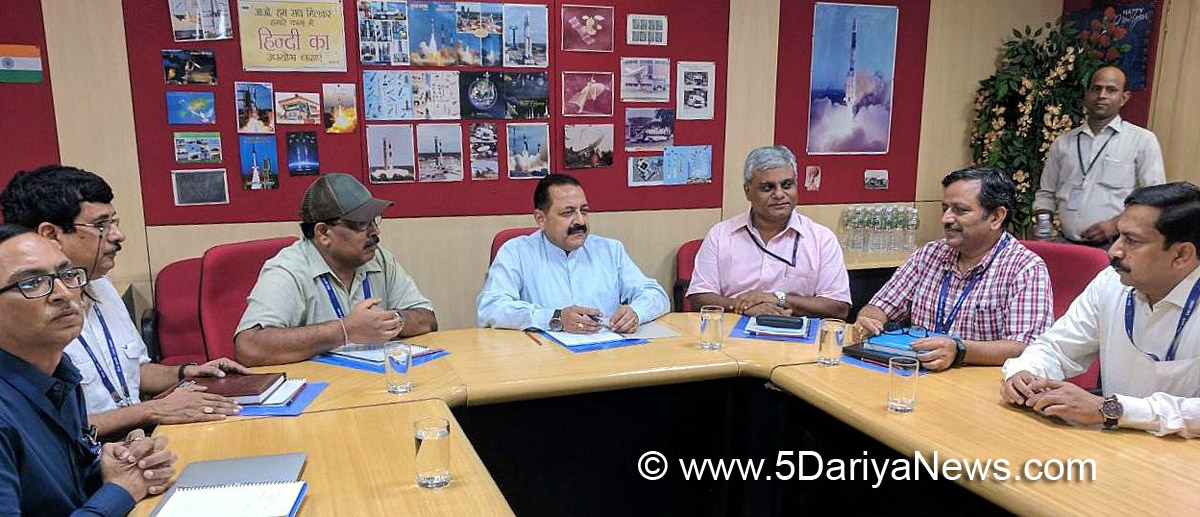 Dr. Jitendra Singh chairing a review meeting of Space Application Center (SAC), at Ahmedabad, Gujarat on September 10, 2017. The Director SAC, Dr. Tapan Misra is also seen.