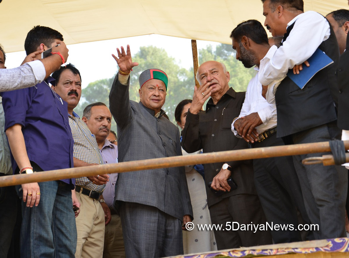 Chief Minister Virbhadra Singh, along with Party in-charge for HP Sushil Kumar Shinde and Co-incharge Ranjeeta Ranjan reviewing arrangements of rally