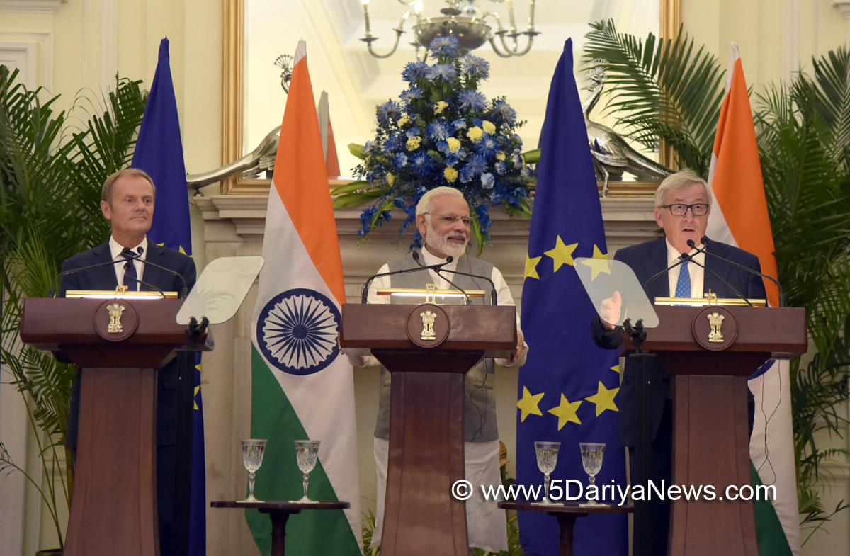 The Prime Minister, Shri Narendra Modi, the President, European Council, Mr. Donald Franciszek Tusk and the President, European Commission, Mr. Jean-Claude Juncker at the joint press statement, at Hyderabad House, in New Delhi on October 06, 2017. 