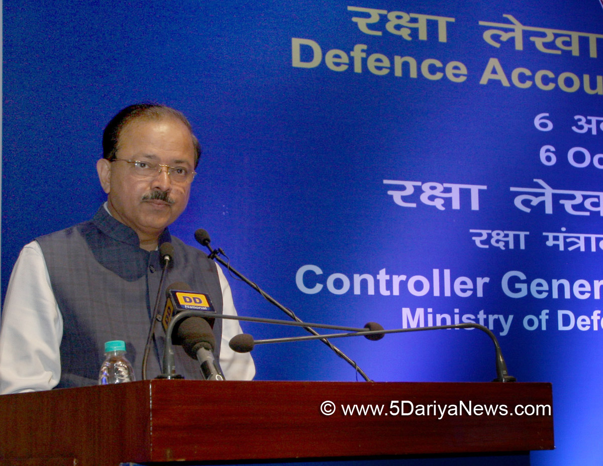 The Minister of State for Defence, Dr. Subhash Ramrao Bhamre addressing the gathering, at the 271st Annual Day celebrations of Defence Accounts Department (DAD), in New Delhi on October 06, 2017. 