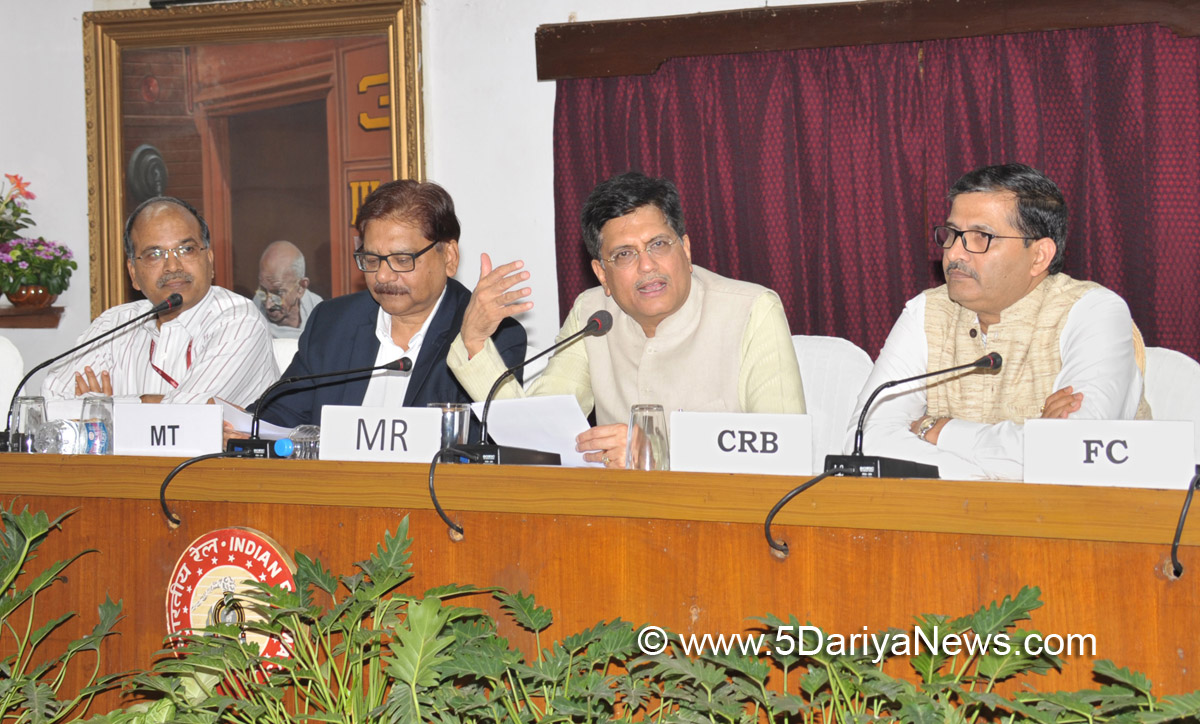 The Union Minister for Railways and Coal, Shri Piyush Goyal addressing a press conference on recent decisions taken in Railways, in New Delhi on October 25, 2017. The Chairman, Railway Board, Shri Ashwani Lohani and other dignitaries are also seen.