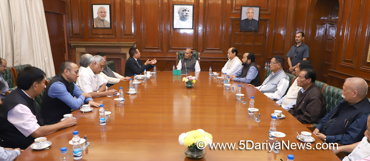  A delegation led by the Chief Minister of Nagaland, Shri T.R. Zeliang meeting the Union Home Minister, Shri Rajnath Singh to discuss the issues related to ongoing Naga talks, in New Delhi on November 03, 2017. The MP & Ministers from Nagaland and senior officers of MHA are also seen.