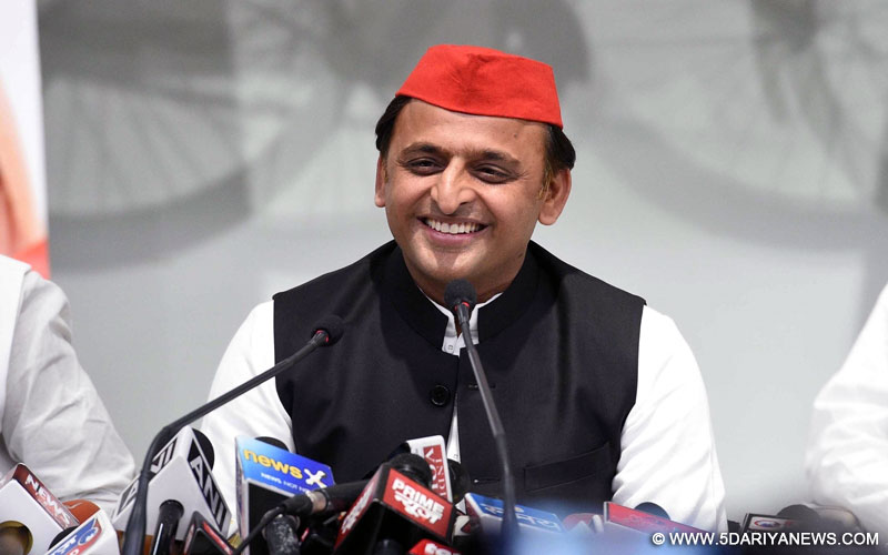 अखिलेश यादव