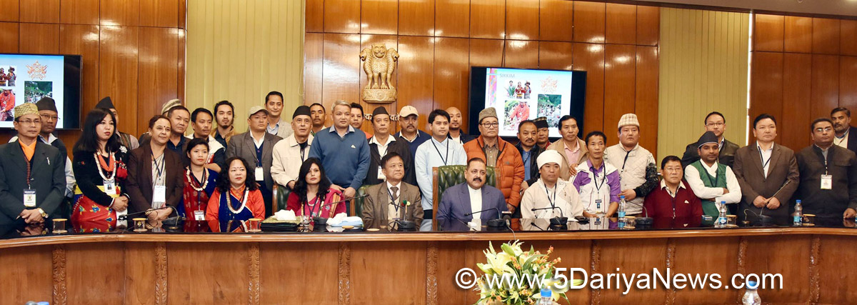A representative of the delegation of indigenous communities from Sikkim presenting a memorandum to the Minister of State for Development of North Eastern Region (I/C), Prime Minister’s Office, Personnel, Public Grievances & Pensions, Atomic Energy and Space, Dr. Jitendra Singh, in New Delhi on December 12, 2017.