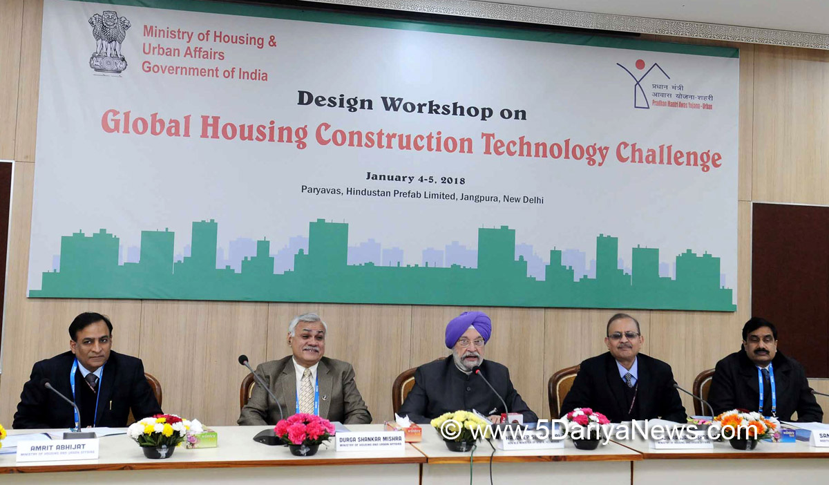   The Minister of State for Housing and Urban Affairs (I/C), Shri Hardeep Singh Puri delivering the keynote address at the Global Housing Construction Technology Challenge-Design Workshop, in New Delhi on January 04, 2018.