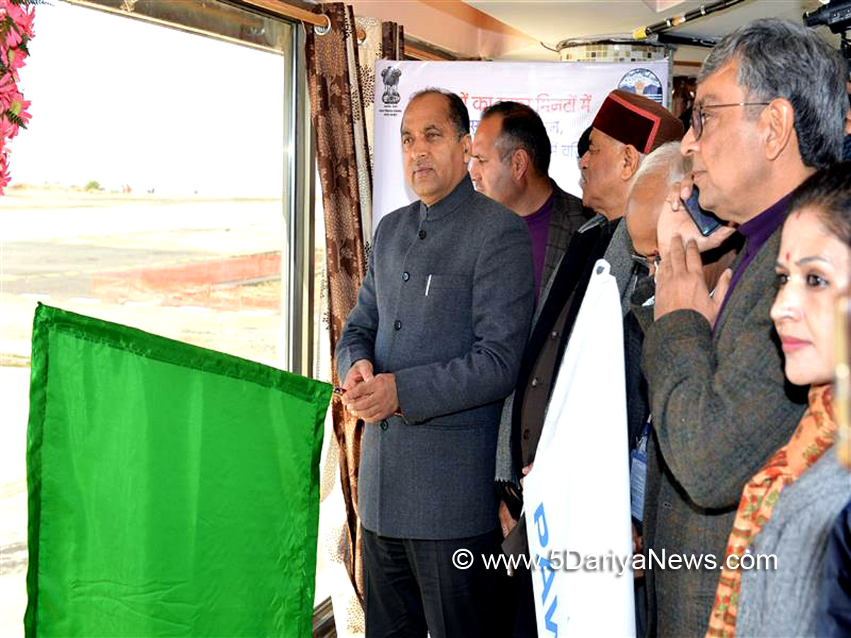 Chief Minister Shri Jai Ram Thakur flagging off the helicopter flight under UDAN-II scheme from Jubbarhatti airport in Shimla on 28 February 2019