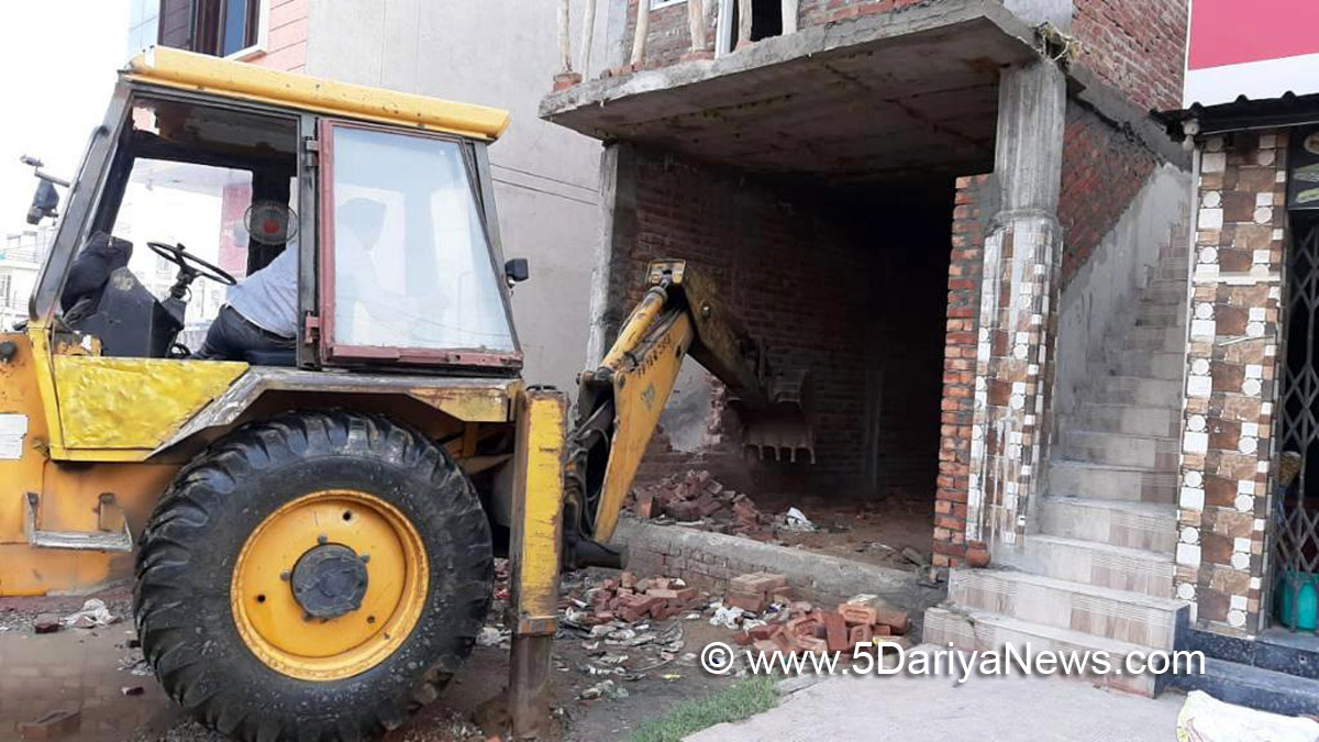 Jalandhar Development Authority Demolishes 19 Illegal Buildings At Outskirts Of City