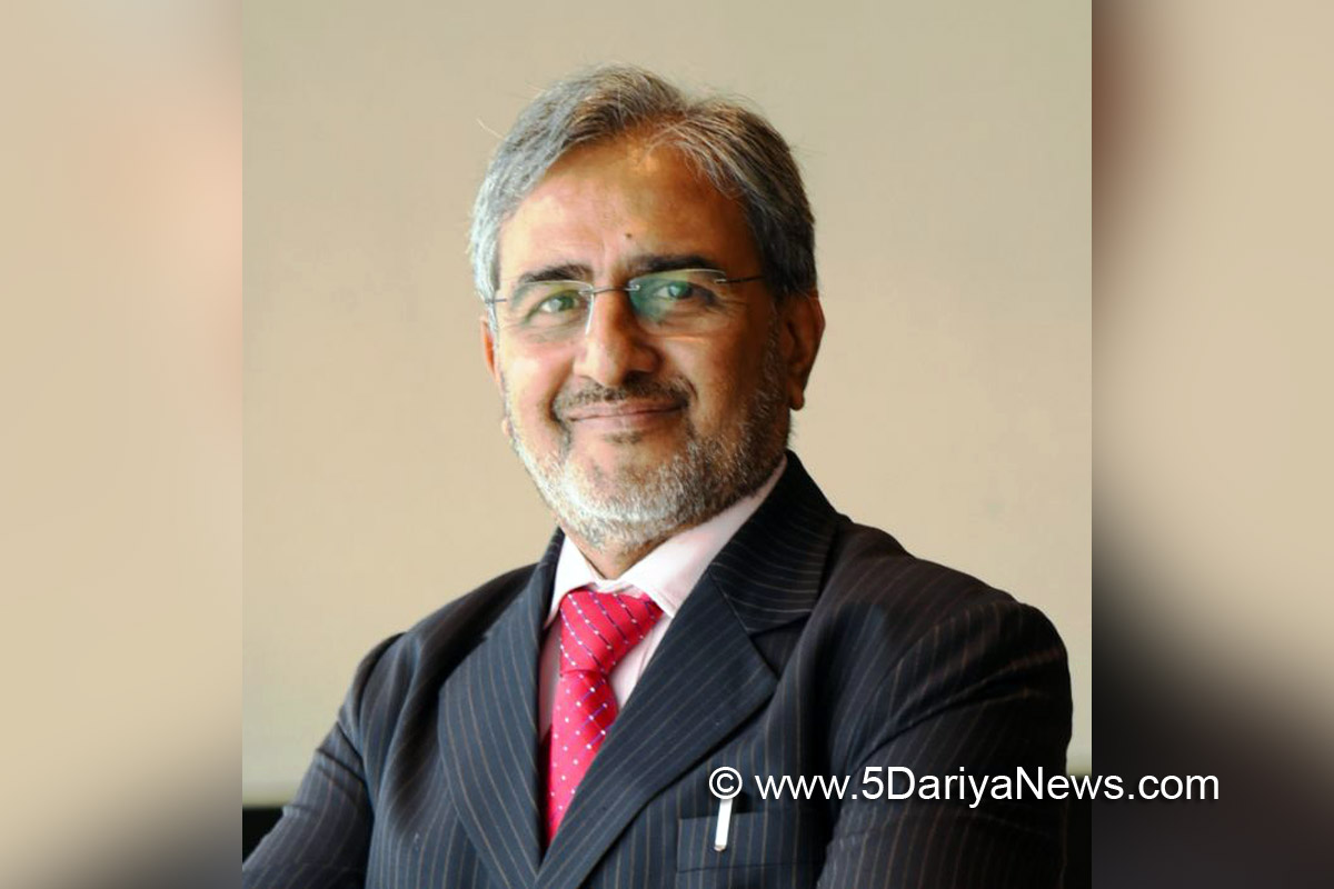 Dr. Ishwar Gilada