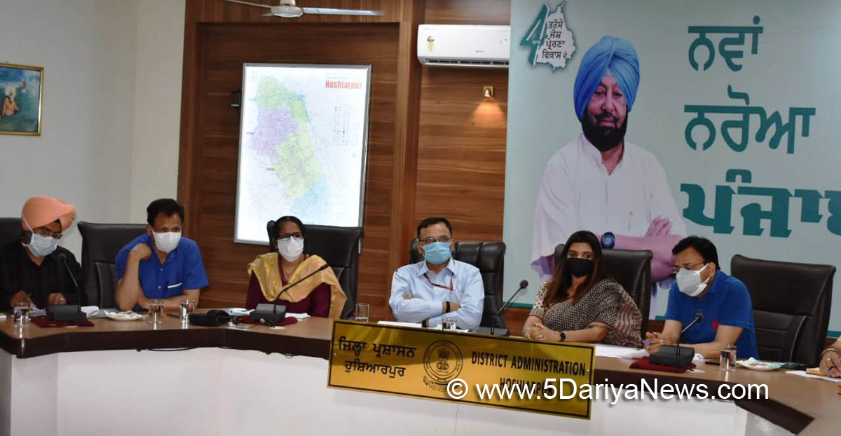   DC Hoshiarpur, Deputy Commissioner Hoshiarpur, Apneet Riyait, Hoshiarpur