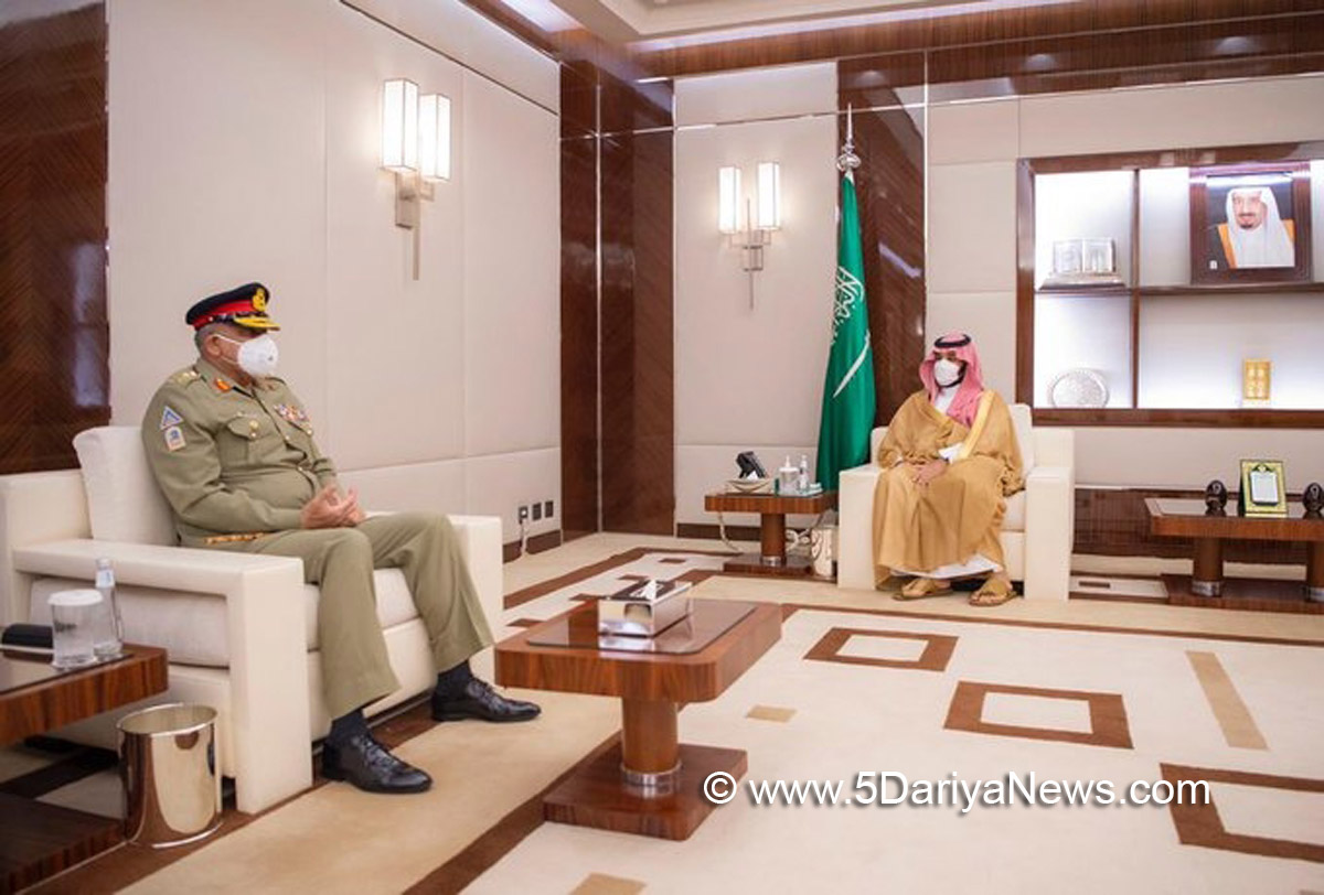 World News, Pakistans Chief of Army Staff, General Qamar Javed Bajwa, Jeddah, Saudi Arabia, Prince Mohammad Bin Salman