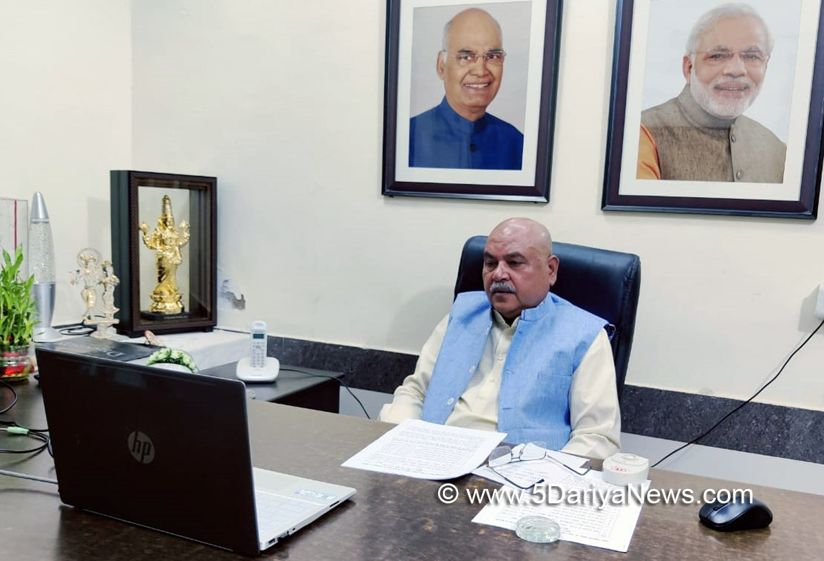 Narendra Singh Tomar, Union Minister of Agriculture and Farmers Welfare, Union Minister of Food Processing Industries, BJP, Bharatiya Janata Party, Indian Agricultural Research Institute, National Beekeeping and Honey Mission, National Dairy Development Board, NDDB, NBHM, Indian Agricultural Research Institute