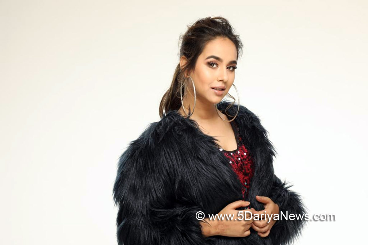  Music, Entertainment, Mumbai, Singar, Song, Mumbai News, Sunanda Sharma