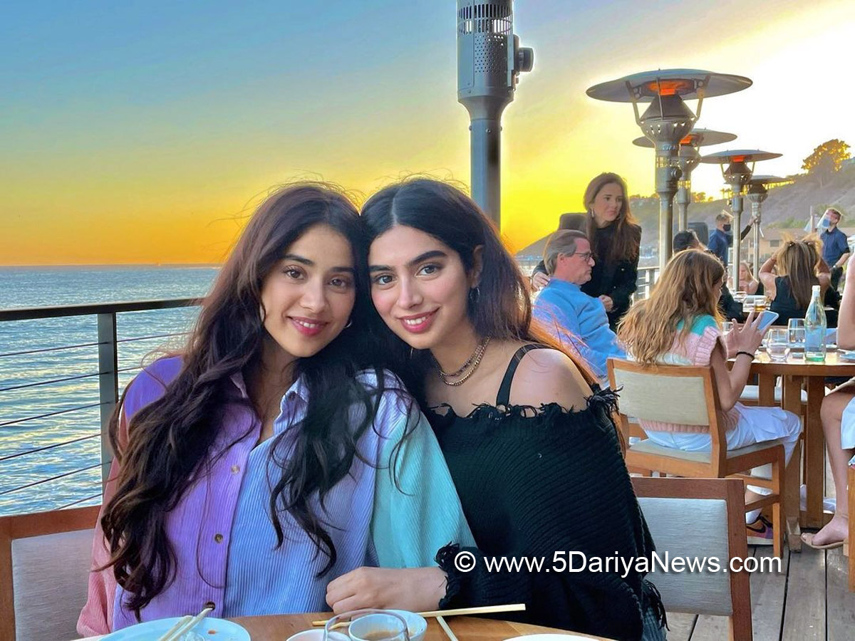 Janhvi Kapoor, Bollywood, Entertainment, Mumbai, Actress, Cinema, Hindi Films, Movie, Mumbai News, Heroine