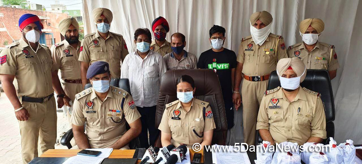 Crime News Punjab, Punjab Police, Police, Crime News, S.A.S. Nagar Police, Mohali Police