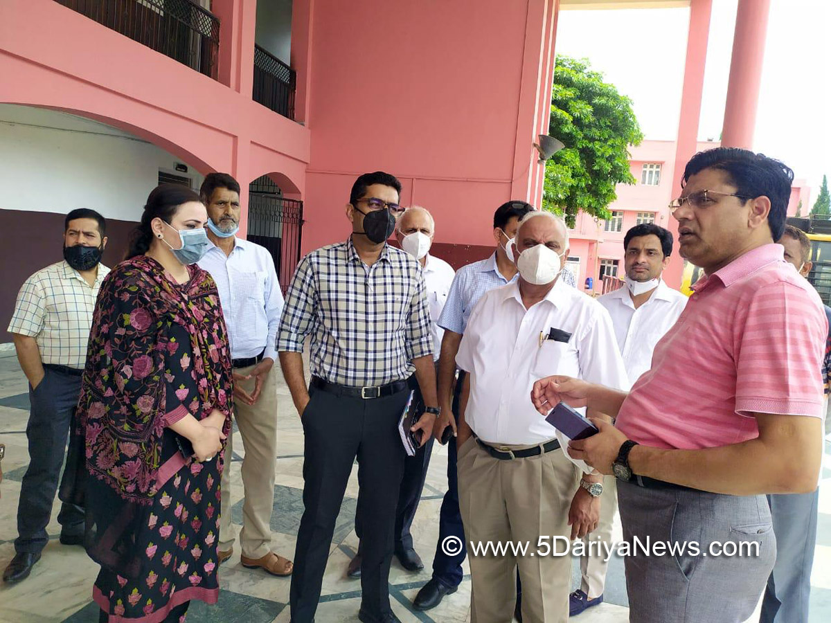 Secretary, Tribal Affairs Department and CEO Mission Youth, Dr. Shahid Iqbal Choudhary held a detailed consultative meeting with Gurjar Desh Charitable Trust (GDCT) Jammu for a number of projects related to socio-economic and developmental initiatives with focus on culture and education. He also obtained detailed feedback from members of Trust and experts from various research fields on the issues faced by tribal communities in J&K.Chairman GDCT Adv Shah Mohammad Choudhary presented a detail mem