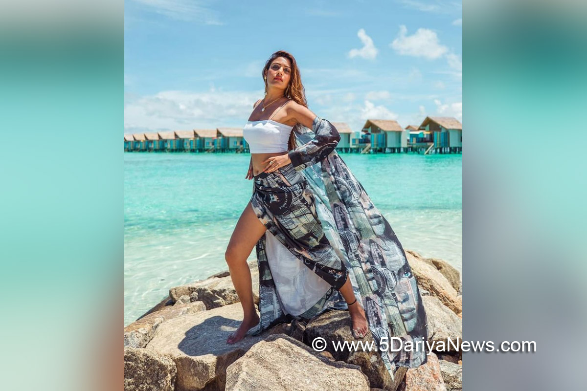 TV, Television, Entertainment, Mumbai, Actor, Actress, Mumbai News, Surbhi Chandna