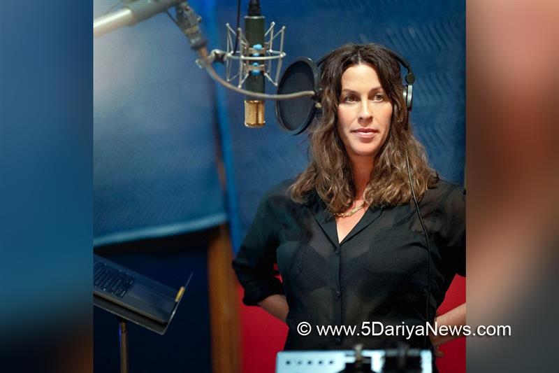 Hollywood, Los Angeles, Actress, Heroine, Alanis Morissette