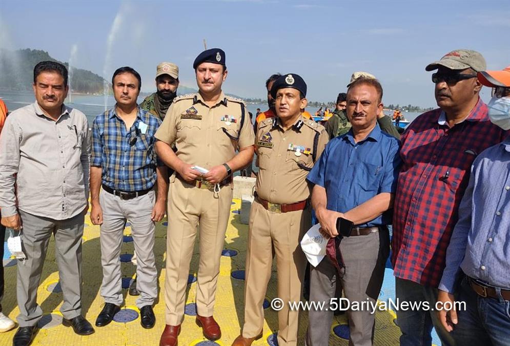 Azadi Ka Amrut Mahotsav, Kashmir, Jammu And Kashmir, Jammu & Kashmir, Srinagar, State Disaster Response Force, SDRF, Lakes And Waterways Development Authority, LAWDA, Dal Lake