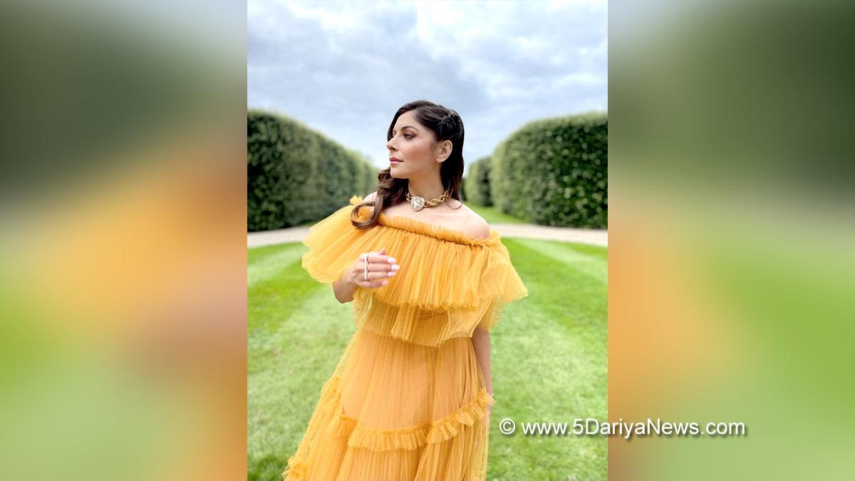 Bollywood, Entertainment, Mumbai, Actress, Cinema, Hindi Films, Movie, Mumbai News, Heroine, Kanika Kapoor, Jhanjhar, Baby Doll, Chittiyaan Kalaiyaan