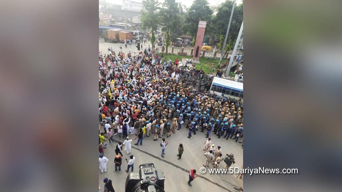 Protest, Agitation, #TakeBackFarmLaws,Demonstration, MSP, #FarmLaws, Farm Laws, #FarmerBills, Farmer Bills, #FarmersProtest, Farmers Protest, Bharatiya Kisan Union, BKU, APMC, Farmer Protest, #FarmerProtest, #Tractor2Twitter, Singhu Border, Farmers Stir, Samyukt Kisan Morcha, Rakesh Tikait, Tikri Border, Ghazipur Border