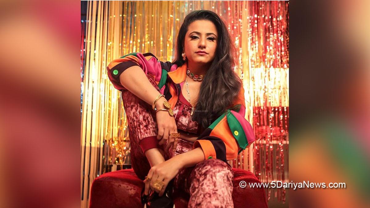 Music, Entertainment, Mumbai, Singer, Song, Mumbai News, Raashi Sood