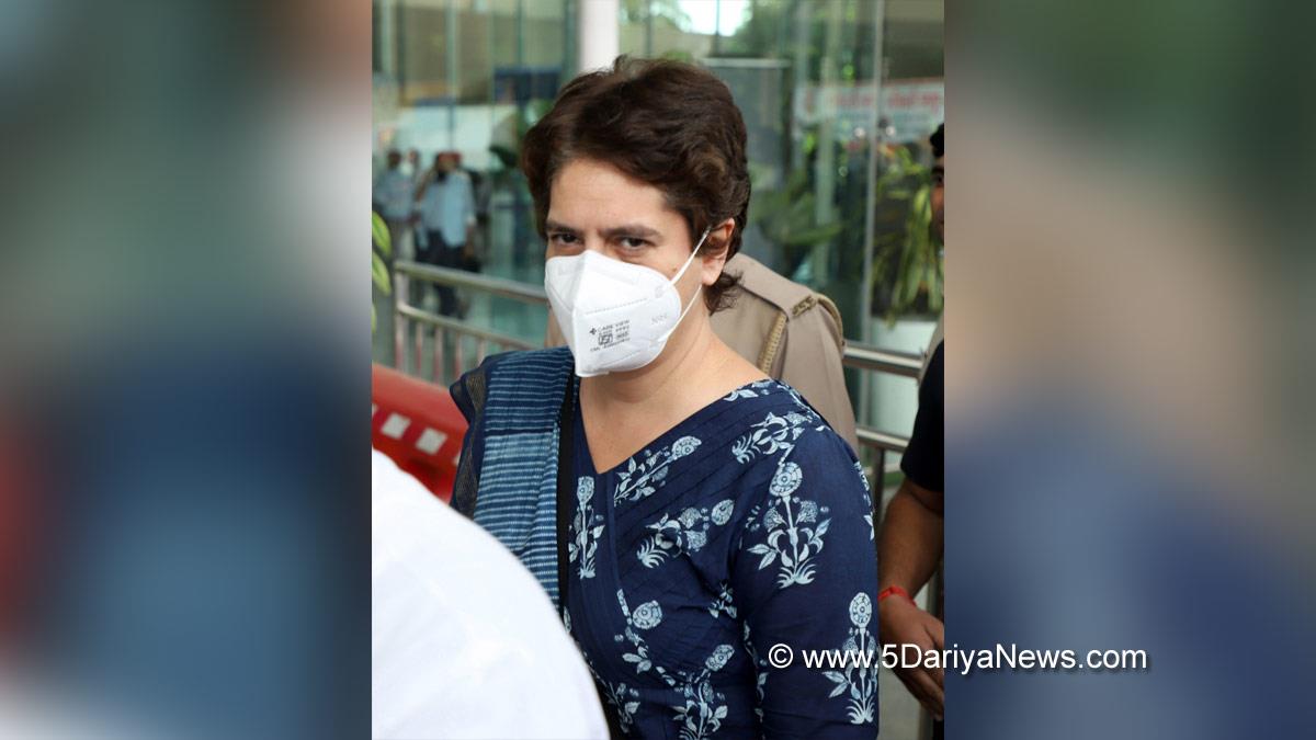 Priyanka Gandhi, Priyanka Gandhi Vadra, Uttar Pradesh, Indian National Congress,Congress, All India Congress Committee, Trending Topics, Lakhimpur incident, Lakhimpur Kheri News, Lakhimpur Kheri, Lakhimpur Kheri incident