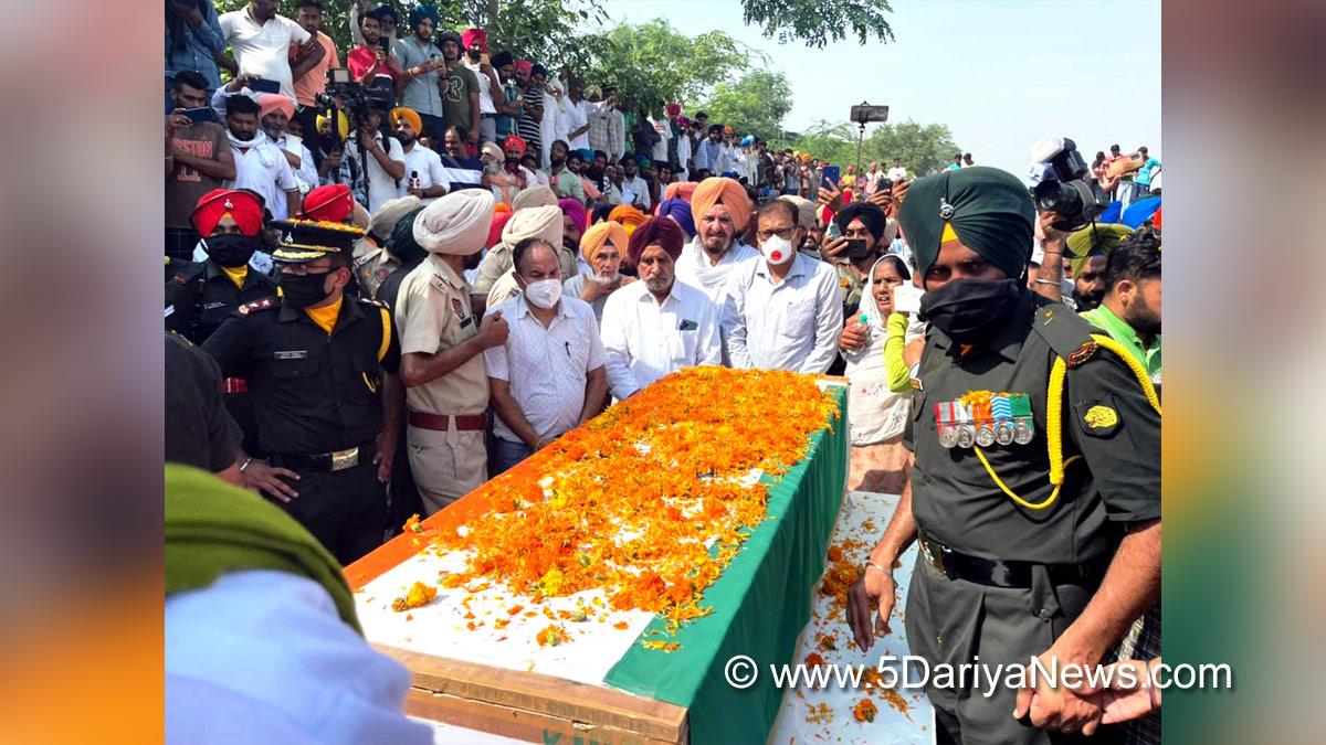 Tript Rajinder Singh Bajwa, Tripat Rajinder Singh Bajwa, Chandigarh, Punjab Pradesh Congress Committee, Congress, Punjab Congress, Government of Punjab, Punjab Government, Punjab, Batala