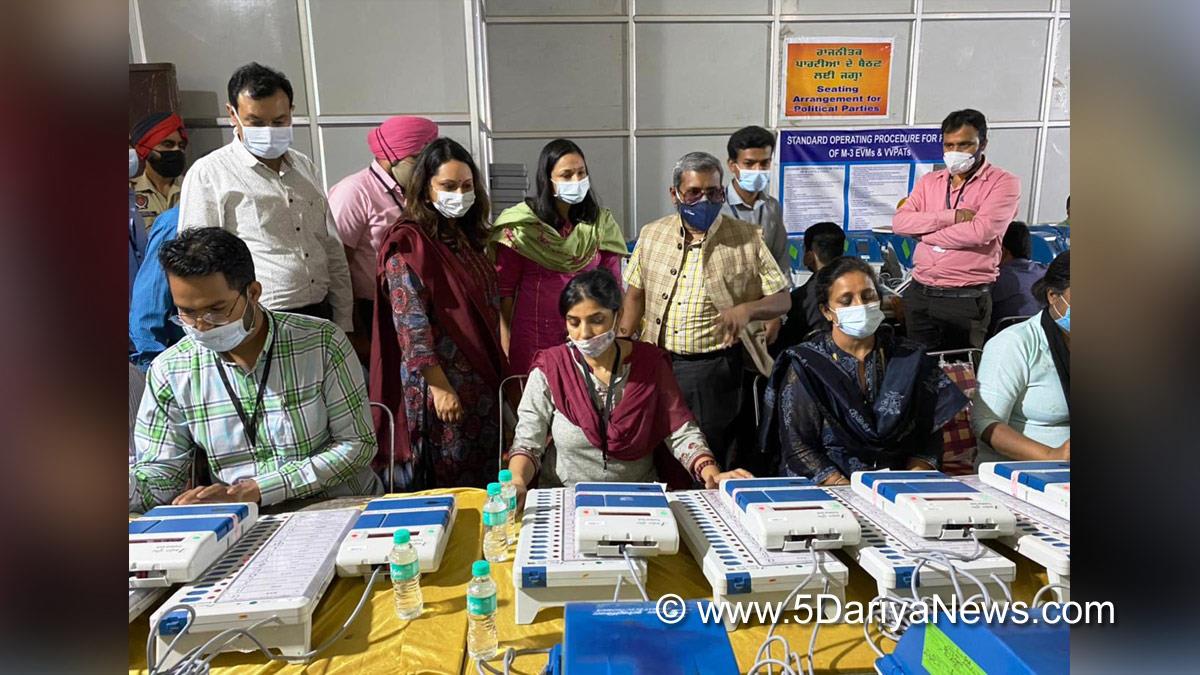DC Mohali, Isha Kalia, Deputy Commissioner Mohali, S.A.S. Nagar, S.A.S. Nagar Mohali, Mohali, Sahibzada Ajit Singh Nagar, Dr. S Karuna Raju, Chief Electoral Officer Punjab