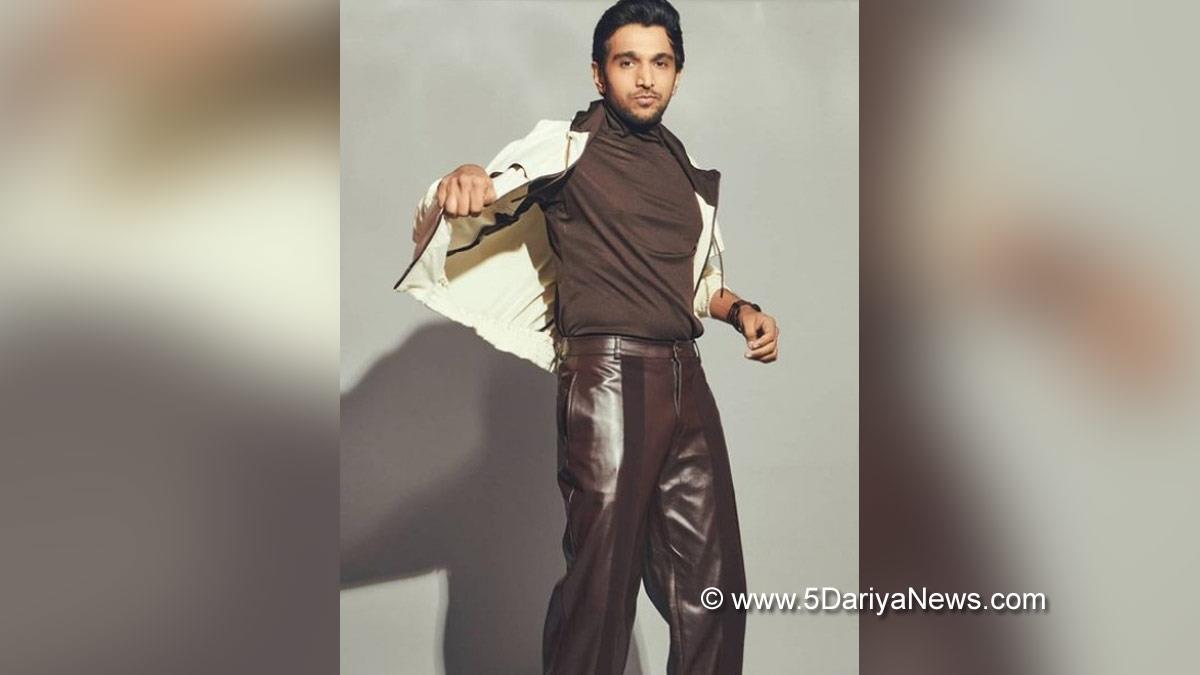Web Series, Entertainment, Mumbai, Actress, Actor, Mumbai News, Pratik Gandhi